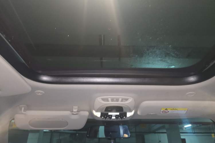 Used MINI Countryman 2018 1.5T COOPER Classic Edition Headliner