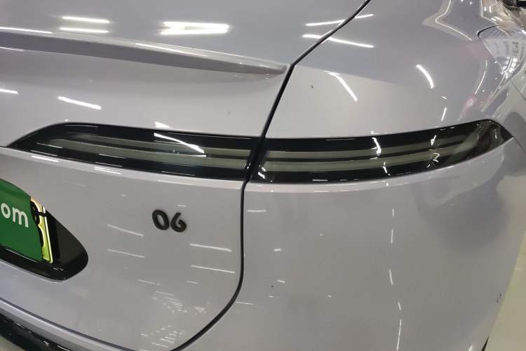 Used Avatr 06 2025 Pro Range-Extended Edition Right Rear Taillight