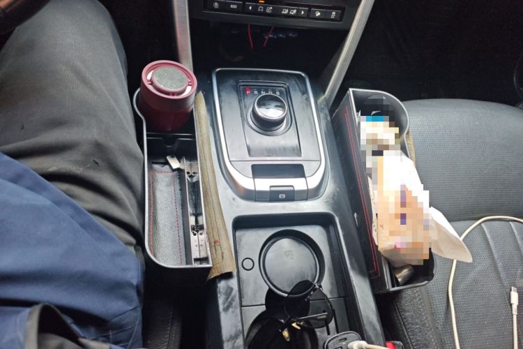 Used Land Rover Discovery Sport 2018 240 PS SE Version