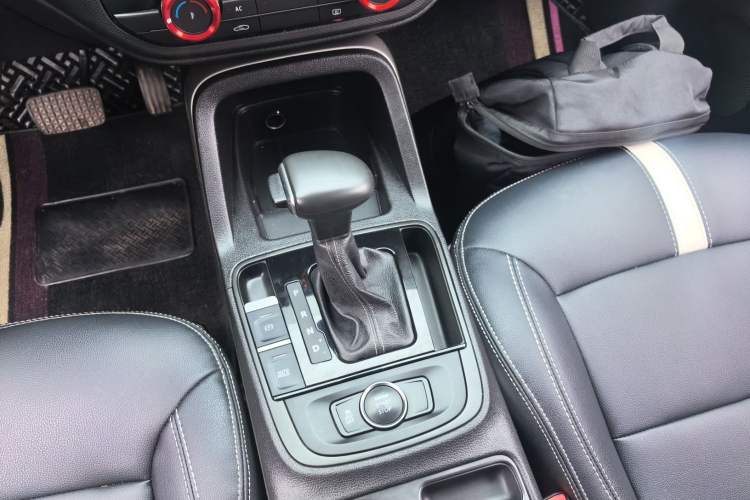 Used Qoros 5 2018 1.6T Automatic Leading Model