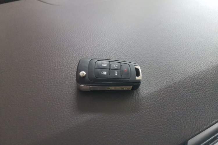 Used Buick GL8 2013 3.0L GT Luxury Business Haoya Edition Vehicle Key