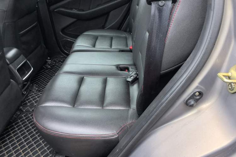 Used Leopaard CS10 2015 2.0T Manual Fashion Edition Left Rear Seat