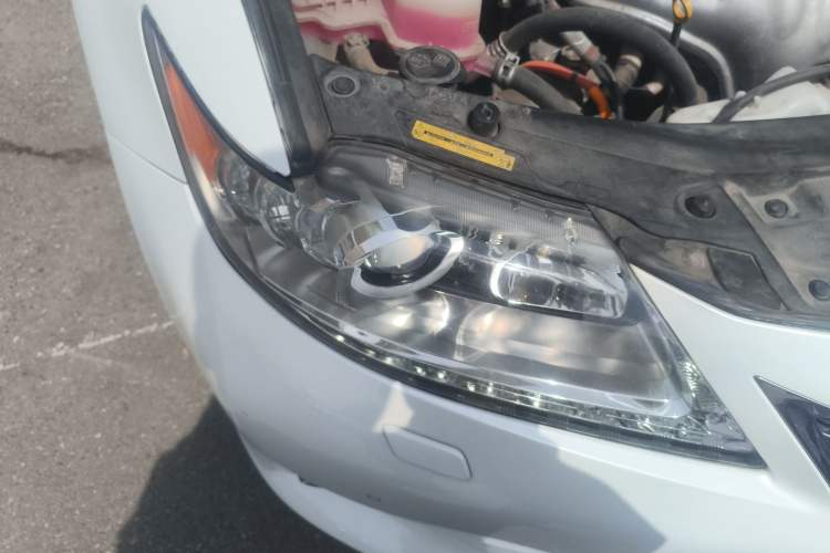 Used Lexus ES 2014 300h Elite Edition Right Front Headlight