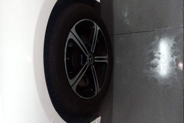 Used Mercedes-Benz A-Class 2022 Revised Version A 200 L Sport Sedan Fashionable Style
