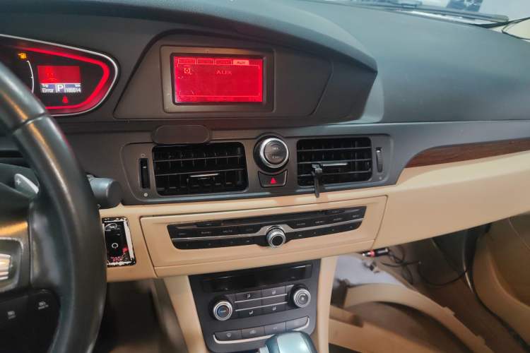 Used Roewe 550 2014 550S 1.8L Automatic Smart Selection Model