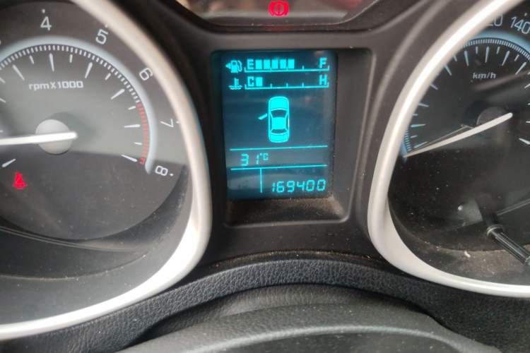 Used GAC Trumpchi GS5 2012 2.0L Manual Two-Wheel Drive Comfort Edition Odometer Close Up