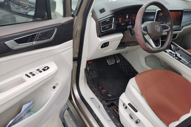 Used Volkswagen Viloran 2022 380TSI Flagship Edition