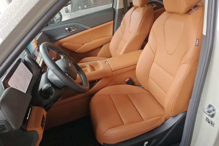 Used Haval Fierce Dragon Max 2025 Hi4 165 Ultra Smart Drive Edition Left Front Seat