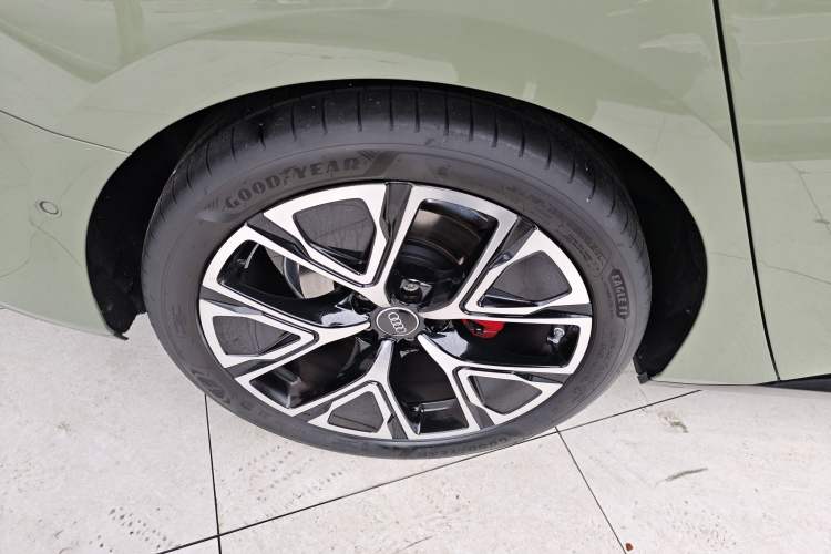 Used Audi A5L Sportback 2026 TFSI 150kW Premium quattro Model