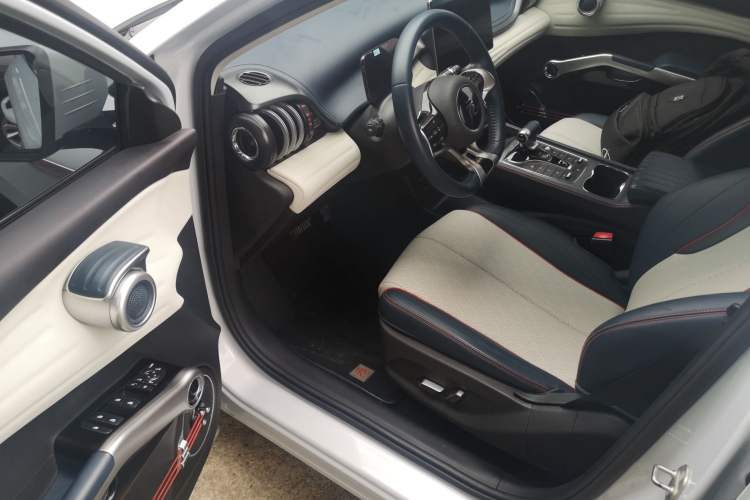 Used BYD Yuan PLUS 2022 430 km Luxury Version
