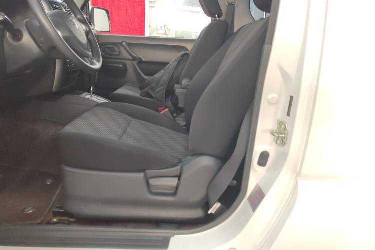 Used Suzuki Jimny 2015 1.3 AT JLX