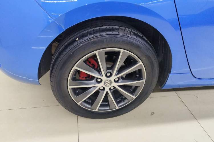 Used Buick Verano 2016 Hatchback GS 20T Dual-Clutch Passionate Sporty Model