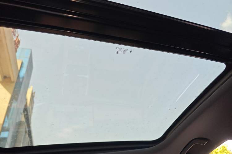 Used Geely Galaxy Xingjian 7 EM-i 2025 120km Flagship Edition