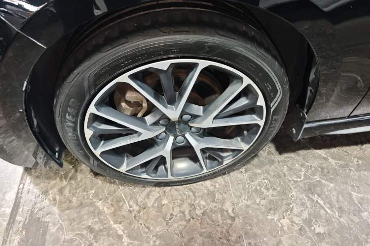 Used Lynk & Co 03 2021 1.5TD DCT Jing Champion Edition Left Front Wheel Hub