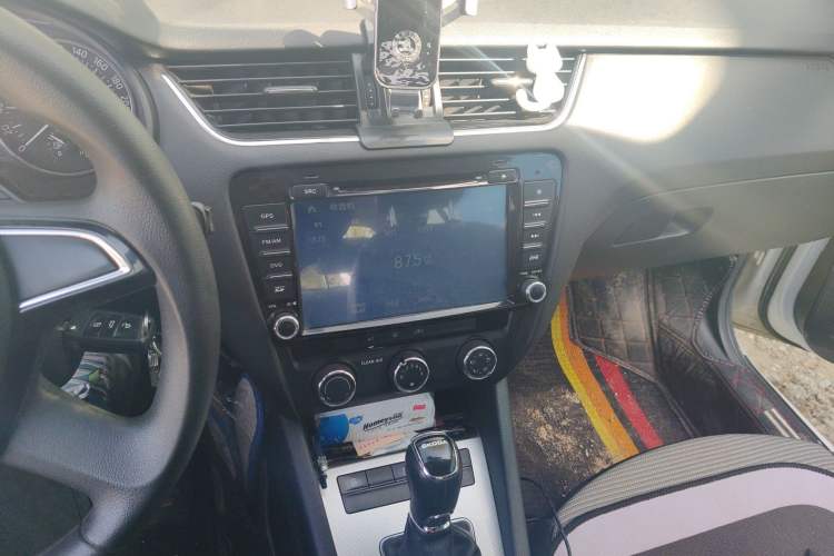 Used Skoda Octavia 2016 1.6L Automatic Chuanxing Edition