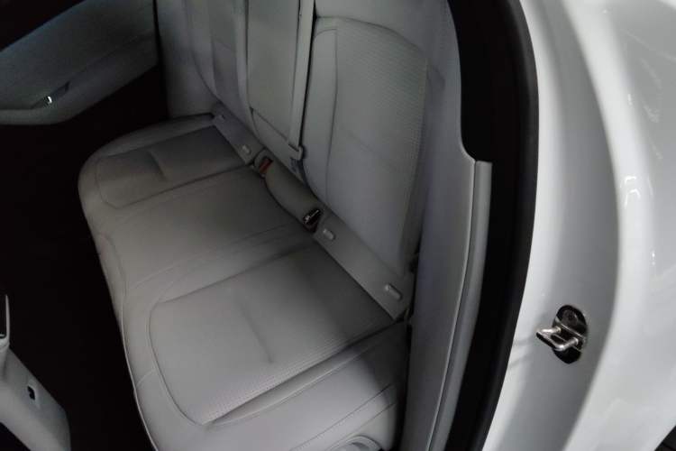 Used Nio ES6 2023 75 kWh
