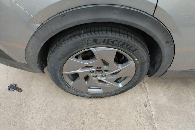 Used Peugeot 408X 2023 Gravity Edition Right Rear Wheel Hub