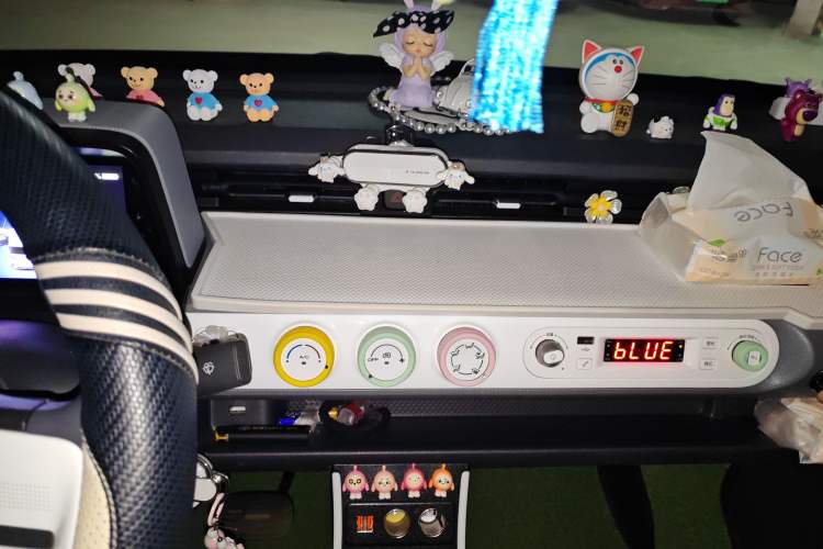 Used Wuling Hongguang MINIEV 2022 GAMEBOY 200km Gaming Edition with Lithium Iron Phosphate
