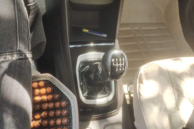 Used Baojun 310W 2017 1.5L Manual Comfort Version China V