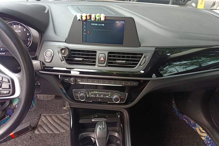 Used BMW 1 Series 2018 Facelifted 118i Sport Edition Audio And AC Panel