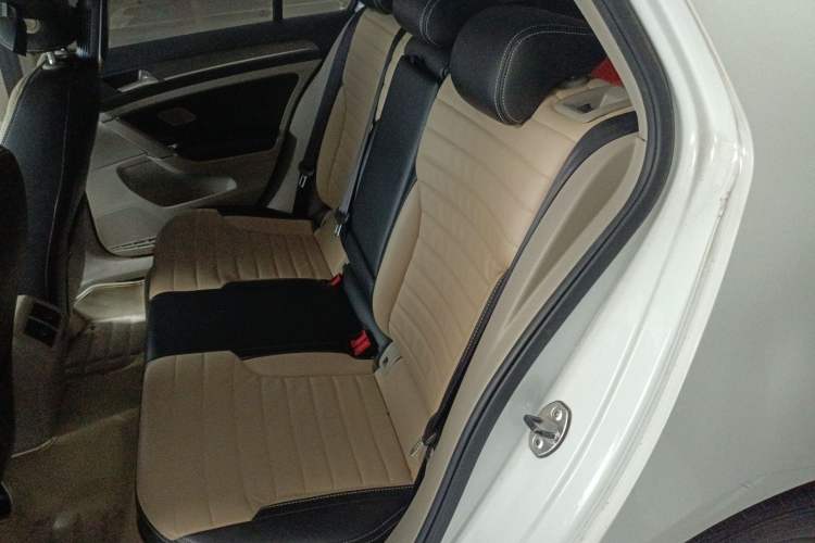 Used Volkswagen Golf 2014 1.6L Automatic Comfort Model
