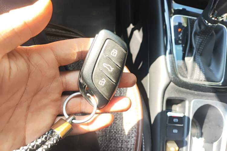 Used Roewe i5 2020 1.5L Automatic 4G Connect Luxury Flagship Edition