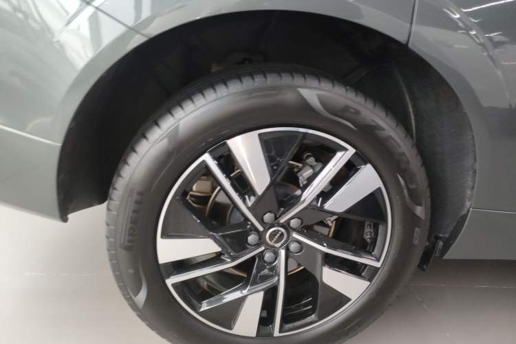 Used Volvo XC60 2026 B5 4x4 SmartDrive Sport Edition