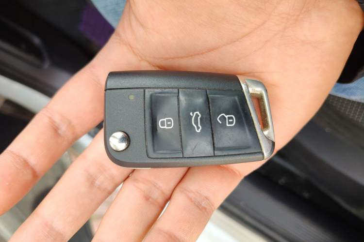 Used Volkswagen Golf 2019 1.6L Automatic Comfort Model China V Standard