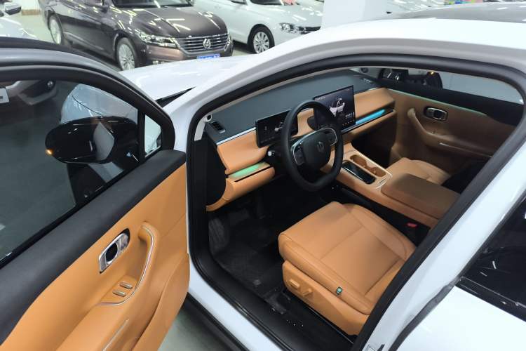 Used Leapmotor C10 2026 210 Joyful Edition
