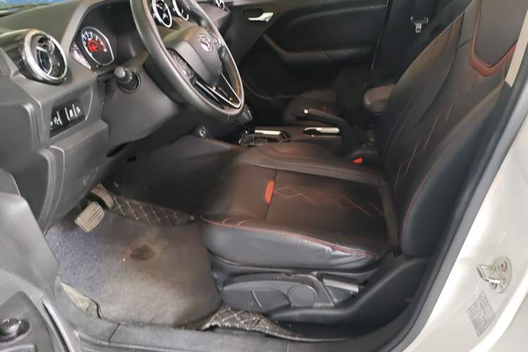 Used Soueast DX3 2018 1.5T CVT Luxury Model