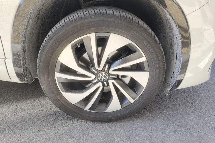 Used Volkswagen Tayron X 2024 330TSI Two-Wheel-Drive Prestige High-Energy Edition
