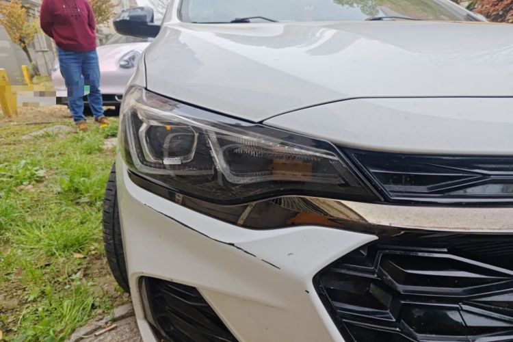 Used Chevrolet Monza 2020 Light Hybrid RS 330T Automatic Comfort Edition Right Front Headlight