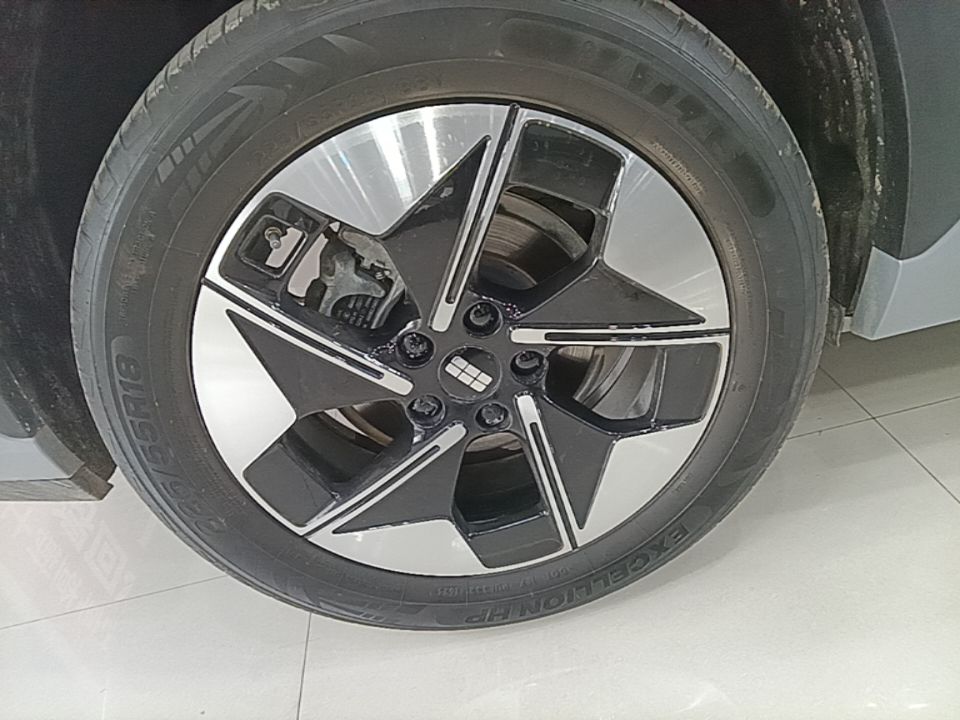 Geely Galaxy E5 2024 440km Launch Edition — снимка 11