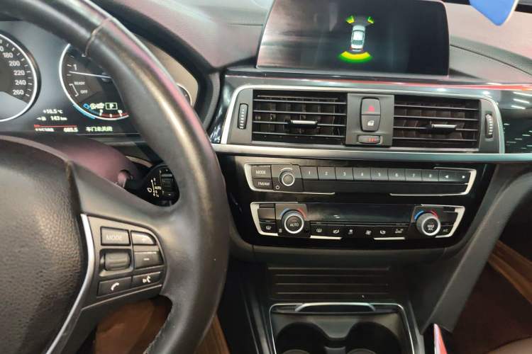 Used BMW 3 Series 2018 320Li Fashion Model