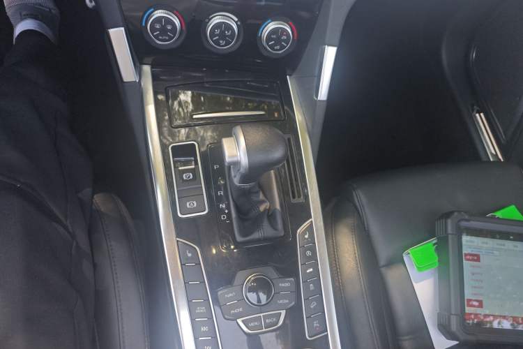 Used Haval H7 2017 Red-Label H7 2.0T Automatic Luxury Model