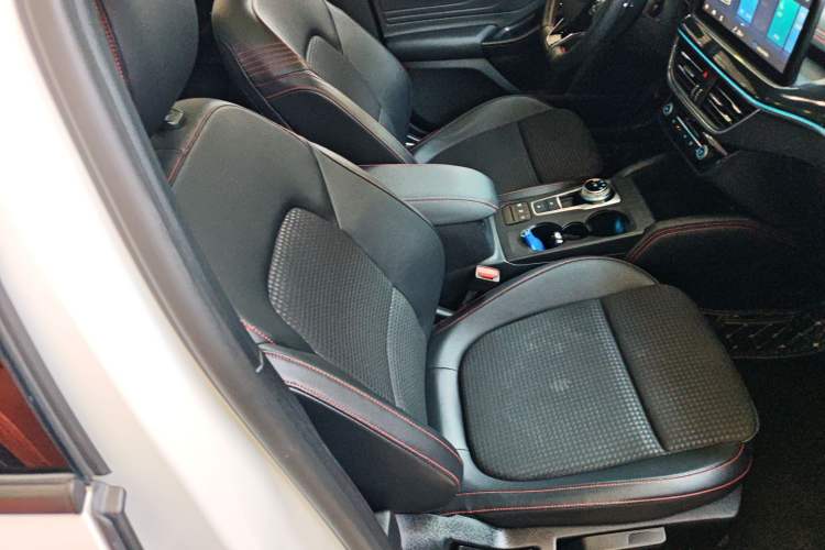 Used Ford Focus 2021 Hatchback EcoBoost 180 Automatic ST Line
