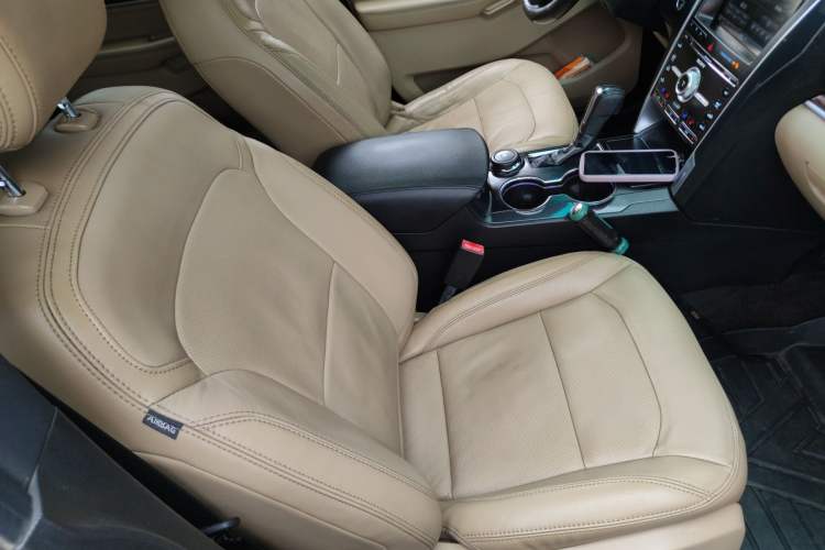 Used Ford Explorer 2016 2.3T Elite Edition Right Front Seat