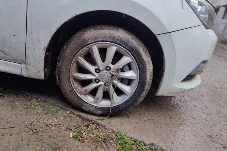 Used Changan Alsvin V7 2015 1.6L Manual Enjoyment Model China IV Standard
