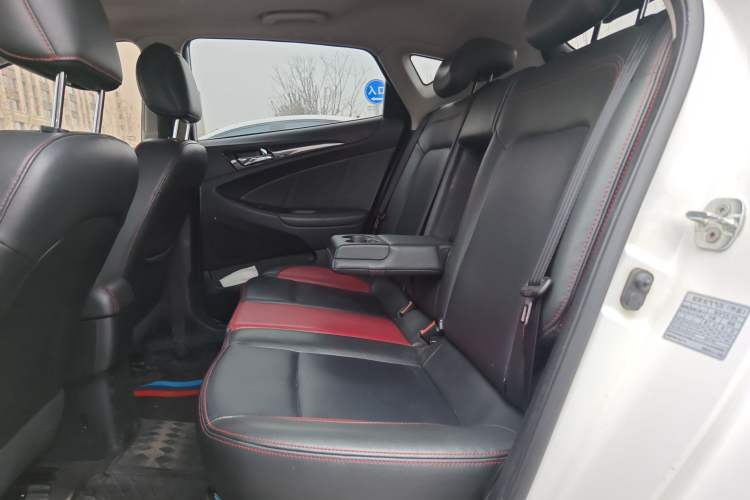 Used Changan Eado 2013 1.6L Manual Junkuo Model China IV Standard