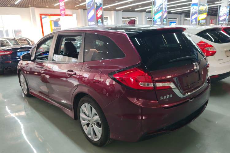 Used Honda Jade 2017 1.8L automatic Comfort version 5 seats