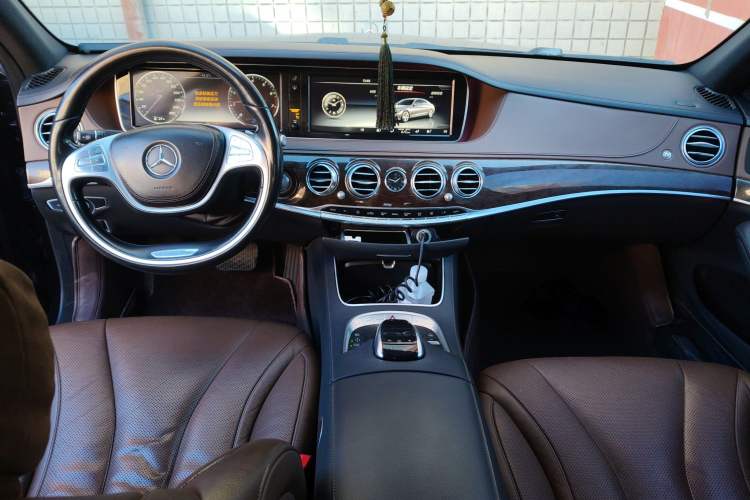 Used Mercedes-Benz S-Class 2016 S 320 L Business Model