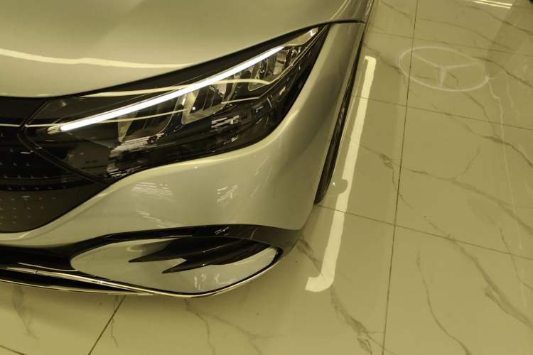 Used Mercedes-Benz EQE 2022 350 Luxury Edition Left Front Headlight