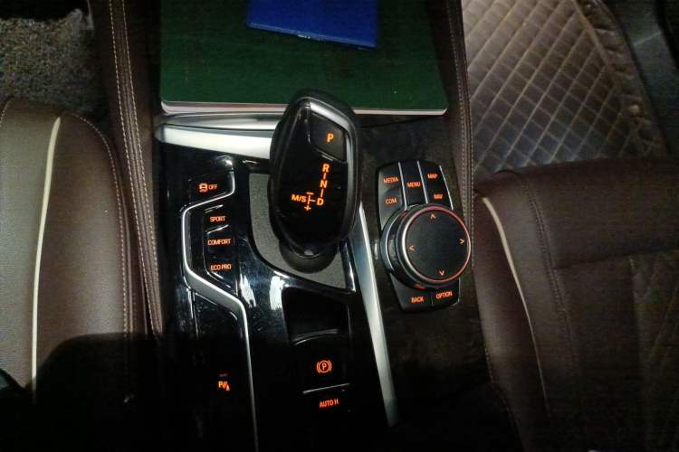 Used BMW 5 Series 2021 Updated Version 525Li Luxury Package