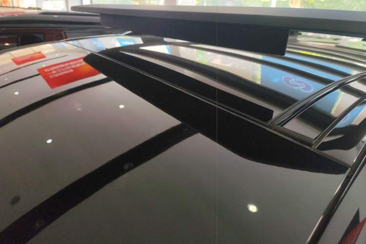 Used Land Rover Defender 2020 110 P400 Dark Special Edition Roof