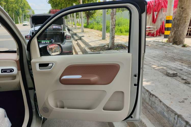 Used Wuling Hongguang MINIEV 2024 3rd Generation 215km Youth Edition