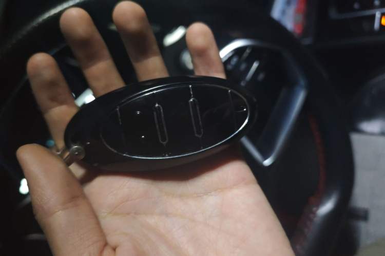 Used Bestune B70 2023 3rd Generation 1.5T Automatic Enjoyment Version 70th Anniversary Edition
