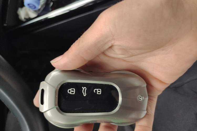 Used Volkswagen Lamando 2024 Lavida L 280TSI DSG Cool & Spicy Edition Vehicle Key