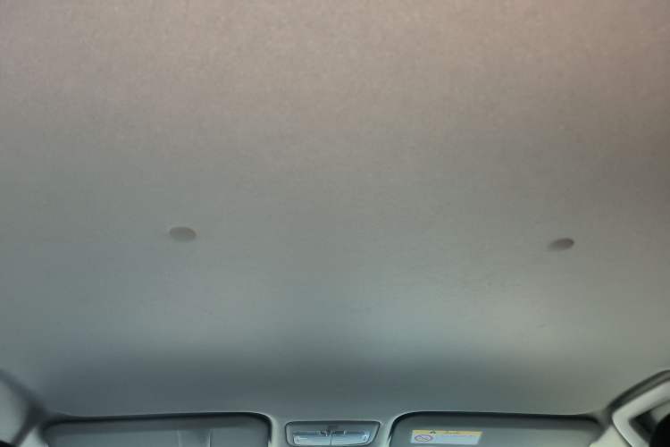 Used Toyota YARiS L Zhi Xiang 2017 1.5E CVT Dynamic Edition Headliner