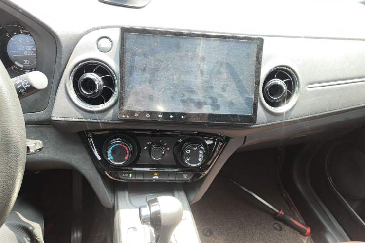 Used Honda XR-V 2015 1.8L EXi CVT Comfort Version