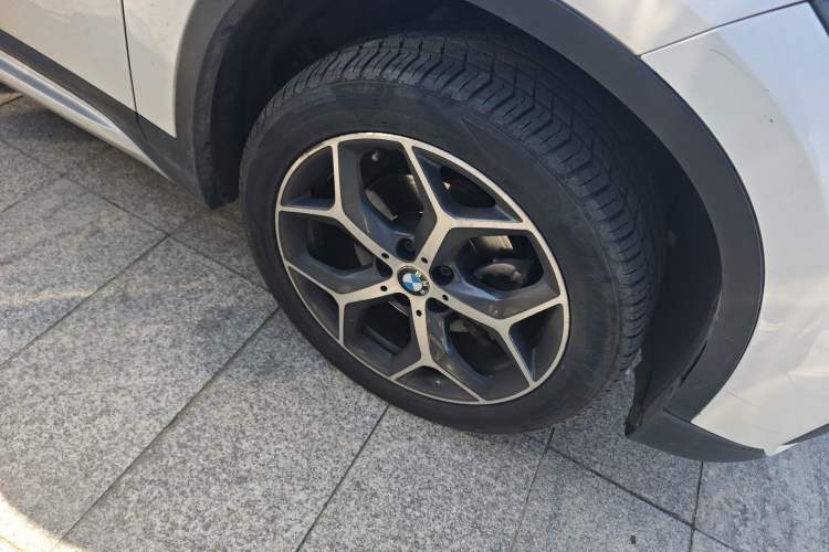 Used BMW X1 2019 sDrive18Li Premium Edition Right Front Wheel Hub